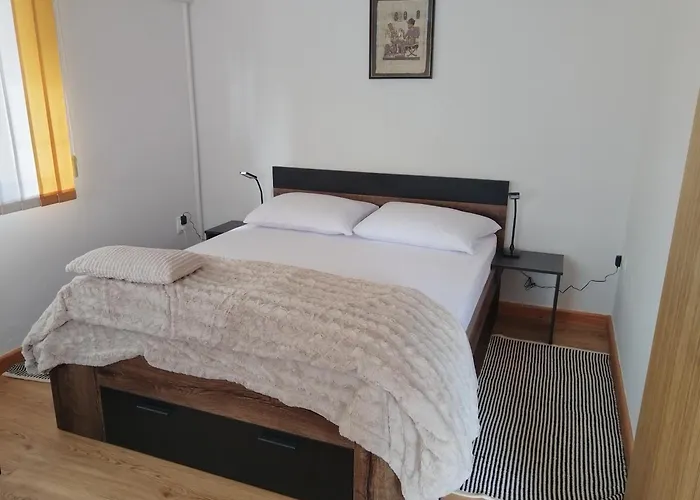 Apartma Grad