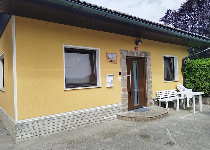 Apartma Grad